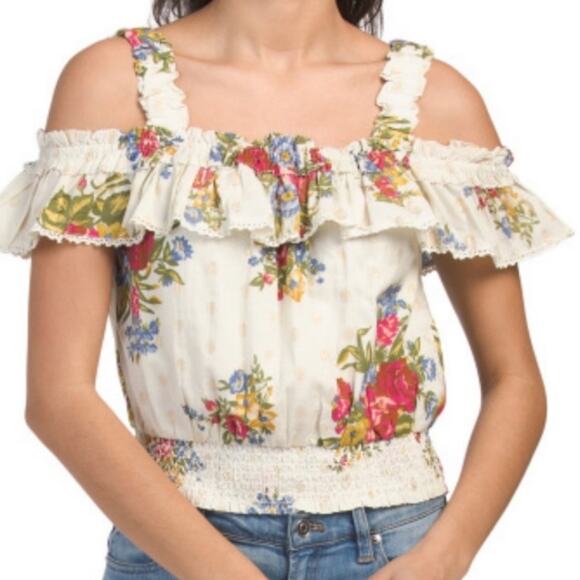 House of Harlow 1960 Tops - NWT House of Harlow 1960 Floral Off The Shoulder‎ Top